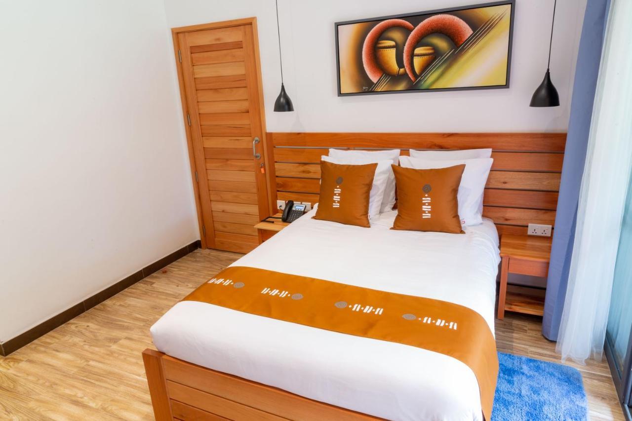 Hotel Chez Lando Kigali Esterno foto