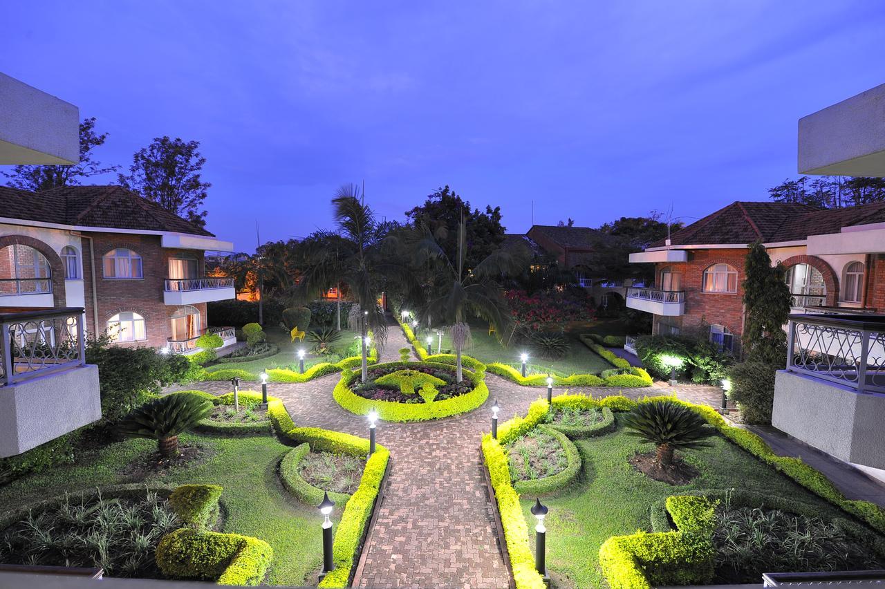 Hotel Chez Lando Kigali Esterno foto