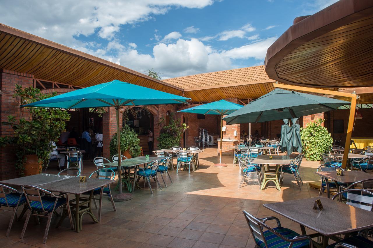 Hotel Chez Lando Kigali Esterno foto